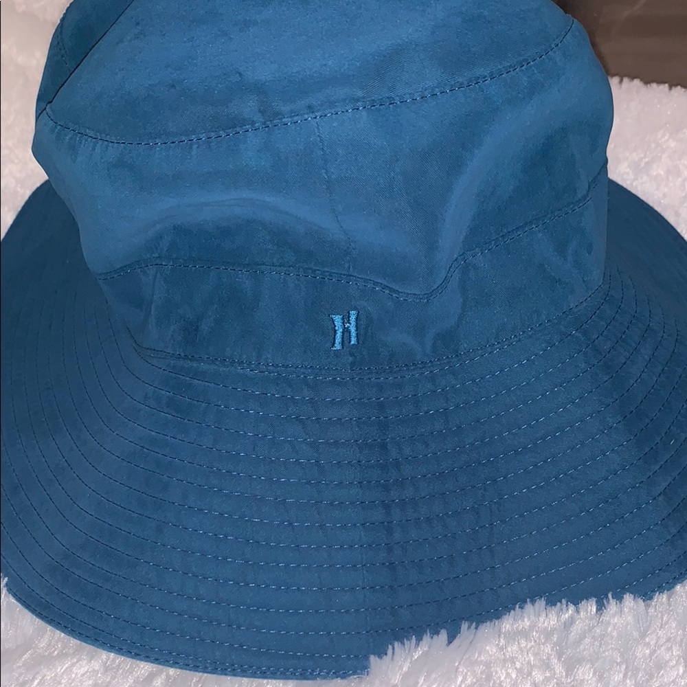 HERMÉS Blue Bucket Hat - Picture 2 of 10